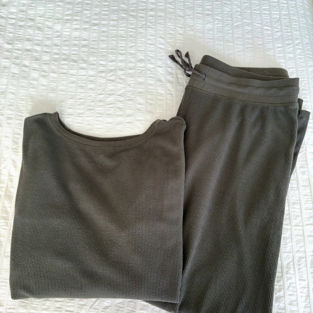 Olive Green Lounge Set